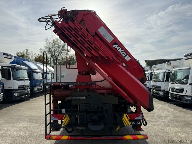 Düz kasa kamyon MAN TGX 26.500 Pr. 6,8m KRAN MGK HLK 195*INTARDER