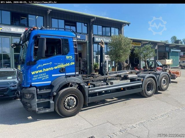 Autocamion cu cârlig pentru containere MAN TGS (TG3) 26.510 6x4H-4 BL CH RK21-70 HydroDrive