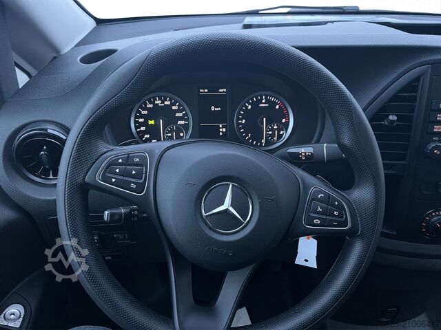 Minibus Mercedes-Benz Vito 114 CDI Tourer PRO  Klima Sitzh. Kamera