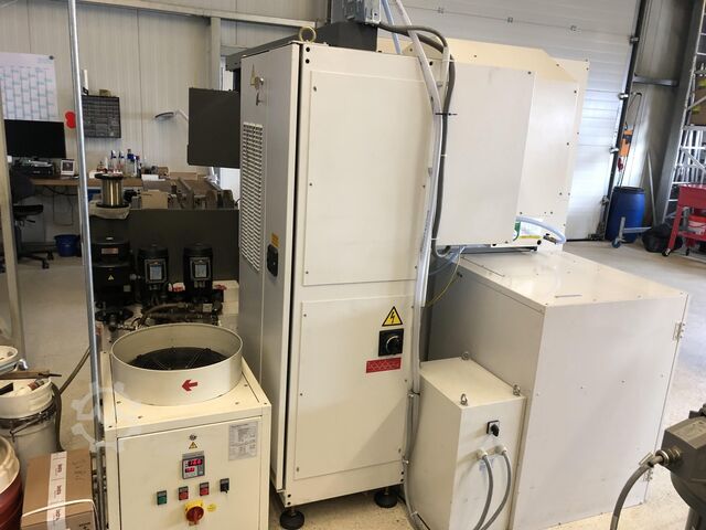 Draad eroderende machine FANUC Robocut a-0iA