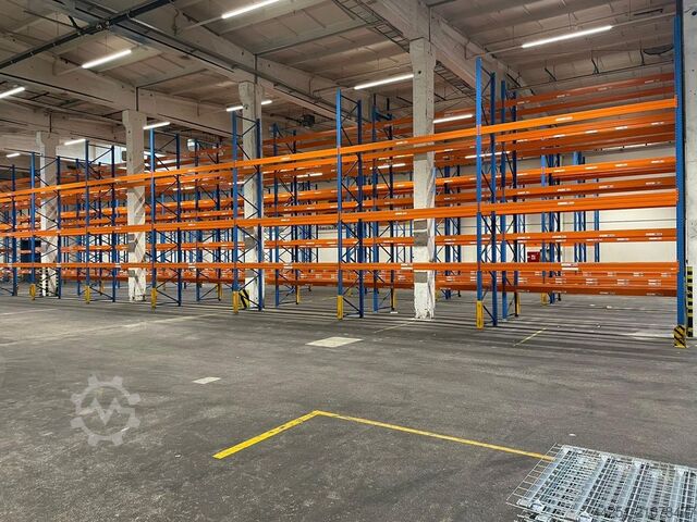 28.8 m pallet rack, 6 m high, 4 levels Stow Pal Rack