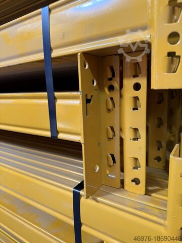 Hoogbouwmagazijn Palletstelling traverse Jung Heinrich MPB / K:80 x 50 mm Lichte Weite: 2.700 mm