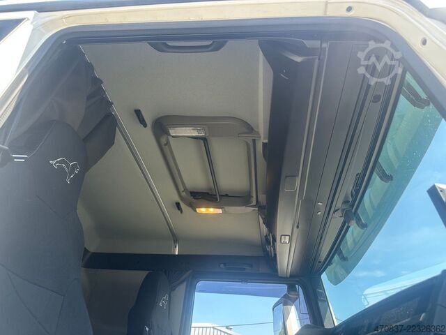 Camion plateau MAN TGX 26.470 6x2  Palfinger PK 18500 Funk + Hänger