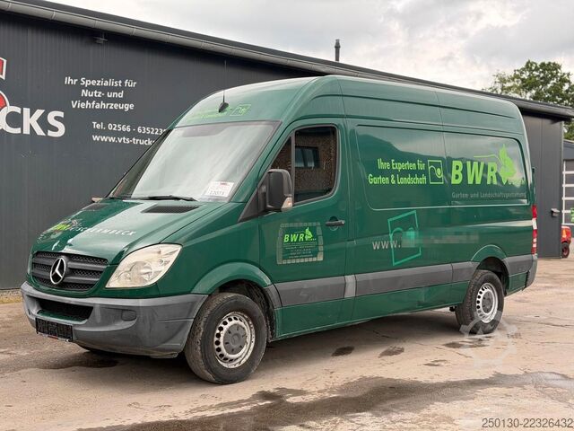 Minibús MERCEDES-BENZ Sprinter 316CDi Kasten