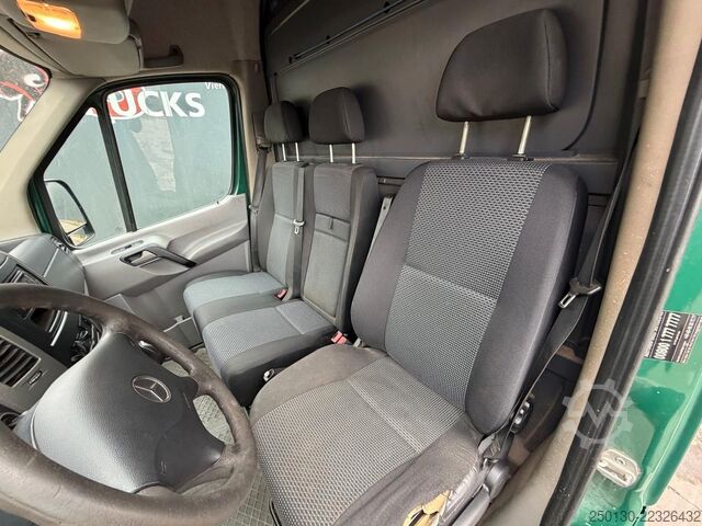 Minibús MERCEDES-BENZ Sprinter 316CDi Kasten