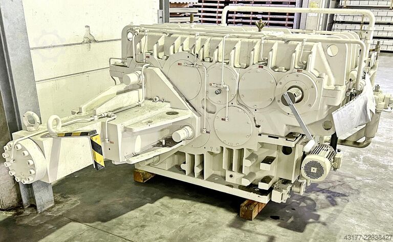 Ekstruder sa dvostrukim zavrtnjima COPERION ( Werner & Pfleiderer ) ZSK 170  W 1920/1750 + Entgasung