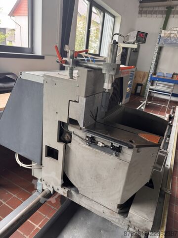 Dubbele verstekzaag Elumatec DG 104/01
