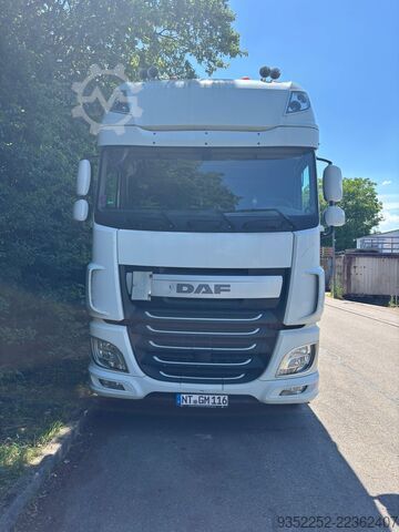 τυπική μονάδα τράκτορα DAF XF 510 FTG