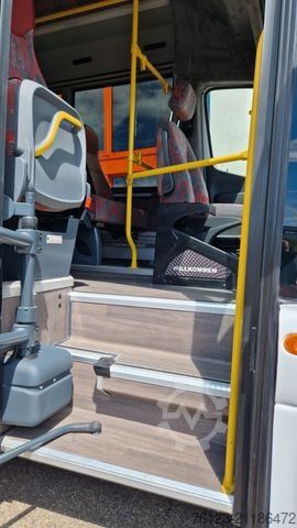Autobús urbano MERCEDES-BENZ Heckniederflur Sprinter 517 / 4 er Bestuhlung