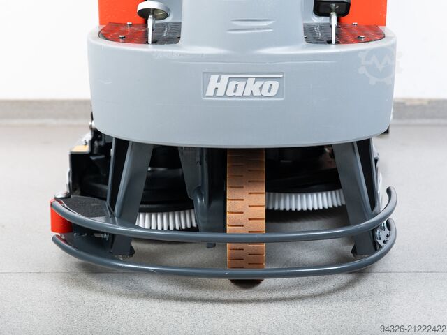 Hako Hakomatic B115 R NEW BATTERIES Hako Hakomatic B115 R TB750 - 2013y - 909h