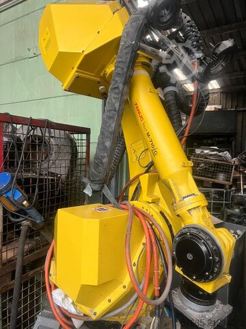 Industrial robot FANUC M-710 iC/50H