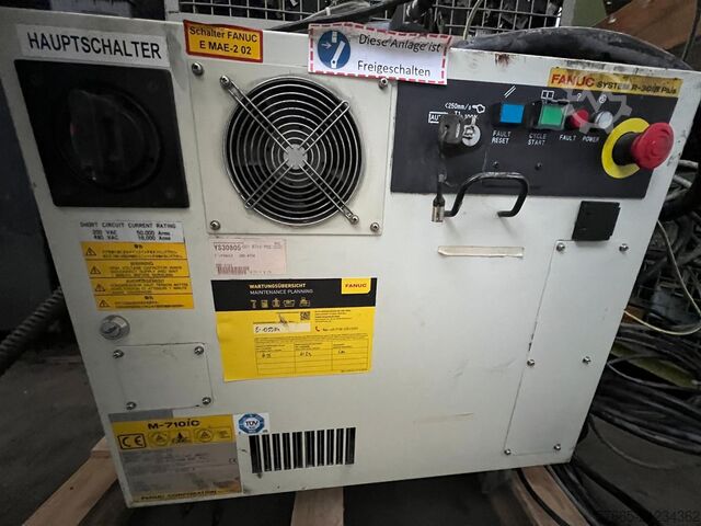 Industrial robot FANUC M-710 iC/50H
