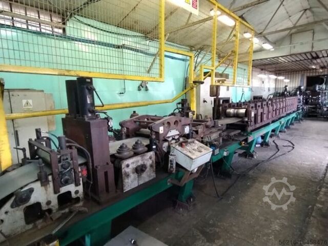 Productielijn wegbarrières B ATTL OP 4,2-15/460/120/25/2PB