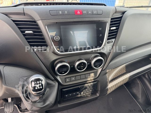 Driezijdige kipper bestelwagen IVECO Daily 50C18H 3SKIPPER KISTE TEMPO LED DIFF AHK