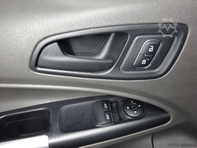 Panelová dodávka FORD Transit Connect Kasten lang Trend PDC Aut