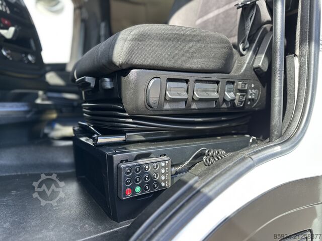 Trattore stradale standard IVECO S WAY 530