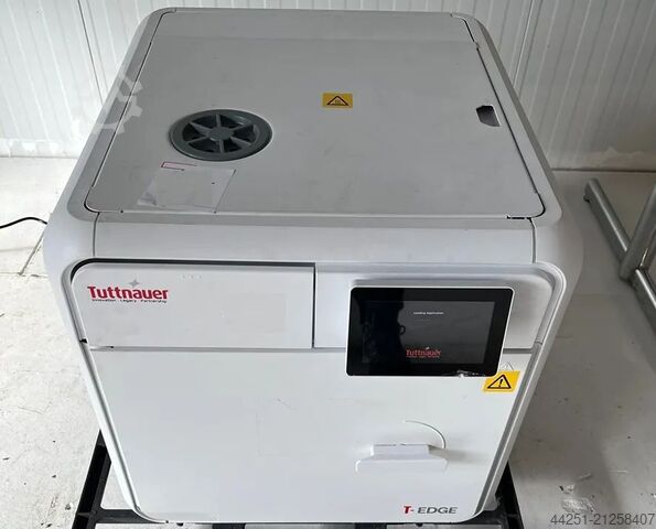 Bordsautoklav för tandläkarbruk, 23 liter Tuttnauer T-Edge 10 W