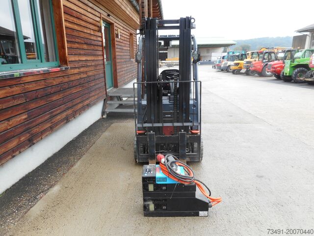 3-wiel heftruck Toyota 8FBMK16 Triplex ( Lithium Ionen )