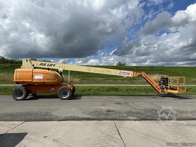 Teleskopische Hebebühne JLG 860SJ