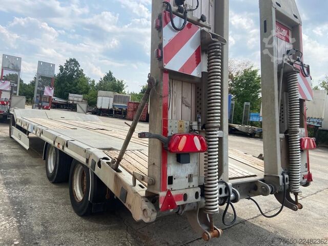 Remorcă cu platformă joasă Fliegl DTS 300  3 Achs Tiefladeranhänger