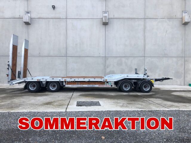 Low loader trailer Möslein T 4 VB H1 1 neuer 4 Achs Tieflader hydraulischen Rampen