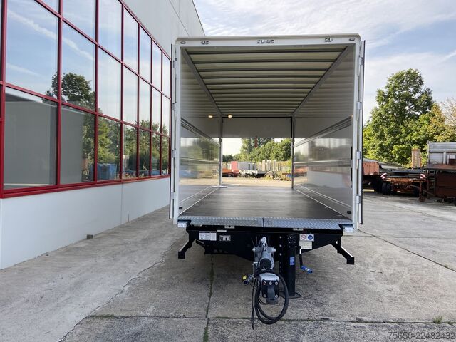 Box trailer Möslein TKO105 D-L 6 m  10 t GG Tandem Koffer, Ladebordwand+ Durchladbar, 6,20 m