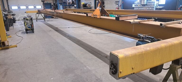 Bovenloopkraan enkelligger Demag 15.124mm x 500kg