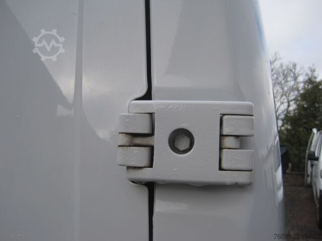 Bakwagen hoog + lang Opel Movano 2,3 D L2H2 Schwingsitz 270° Türen