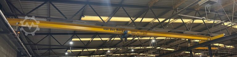 Enkeltbærende traverskran Demag 15.124mm x 1.000 kg
