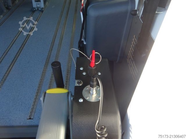 Kleinbus FORD Transit 350L3H2 Trend WiPa Lift Rampe KMP GRA