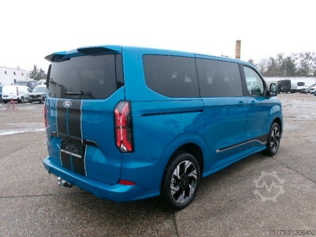 Kleinbus FORD Tourneo Custom BEV 82kWh 340L1 AHK Pano B&O