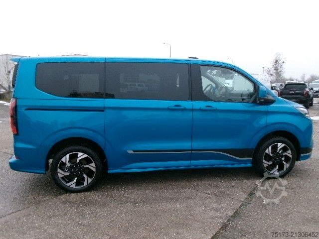 Kleinbus FORD Tourneo Custom BEV 82kWh 340L1 AHK Pano B&O