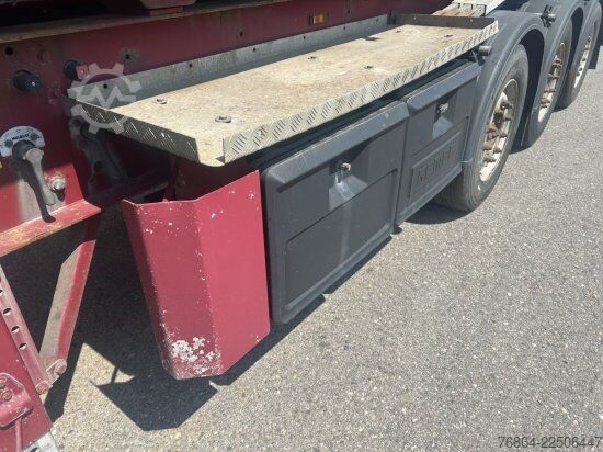 Tiptrailer KEMPF SCHROTTMULDE 50M3