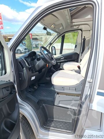 Polointegrovaný obytný vůz CARADO pro+ T 338 Automatik, Combi 6E, Hubbett