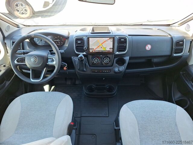 Semi-integrated camper CARADO pro+ T 448 Hubbett*TV-Paket*Automatik