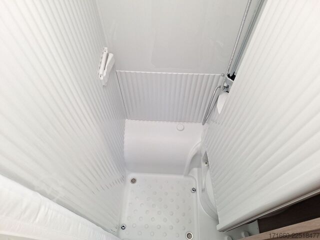 Alcove camper CARADO pro A 132  AUTOMATIK, SAT+TV, NAVI+RFK, MARKISE