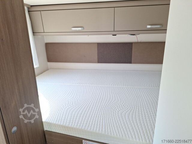 Alcove camper CARADO pro A 132  AUTOMATIK, SAT+TV, NAVI+RFK, MARKISE