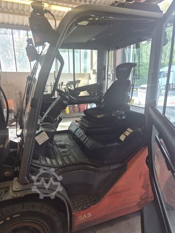 σύμβολο κράτησης θέσης Toyota 40-8FD50N