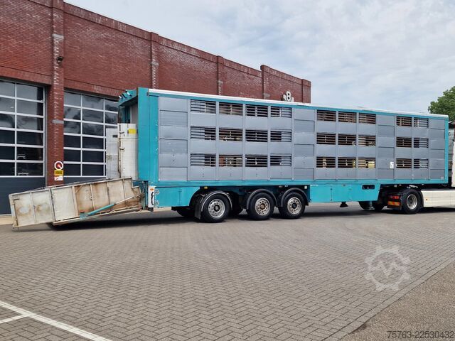 Μεταφορά βοοειδών Lecitrailer Guiton livestock trailer 3 deck - Loadlift - St...