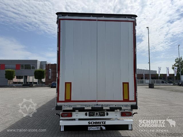 Semiremorcă deschisă cu prelată Schmitz Cargobull Curtainsider Mega Getränke