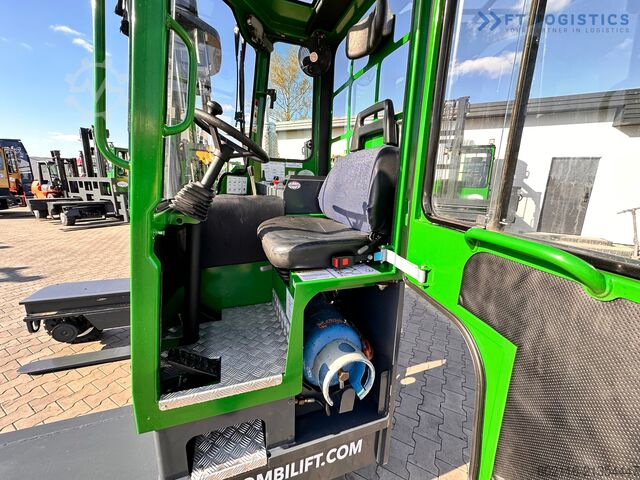 4 Way Forklift Combilift C4000 / TRIPLEX / 4900MM / GAS