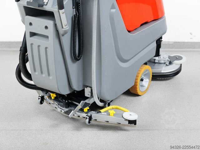 Hako Hakomatic B70 CL NIEUWE ACCU'S Hako Hako Scrubmaster B70 CL TB - 2021y -117h