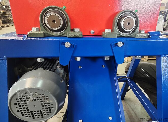 Tarım makinesi MASZ-ROL T 100