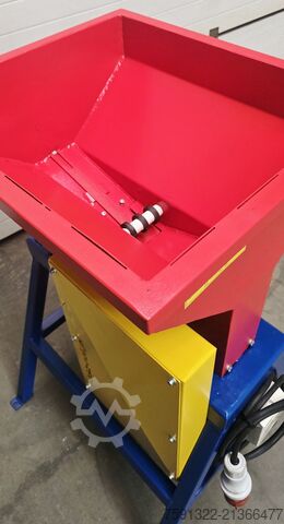 Tarım makinesi MASZ-ROL T 100