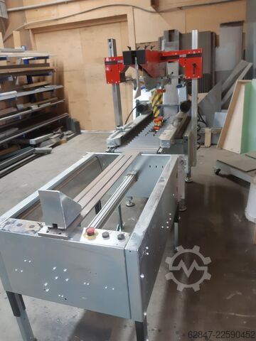 Máquina para embalagens de cartão SOCO SYSTEM F-100P und T-402-5-8-7