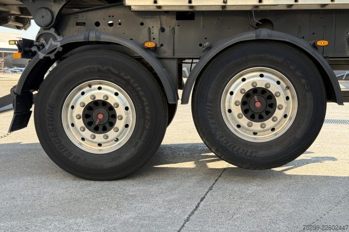 Standard SZM Volvo FH Electric 6x4 / Swiss-Vehicle