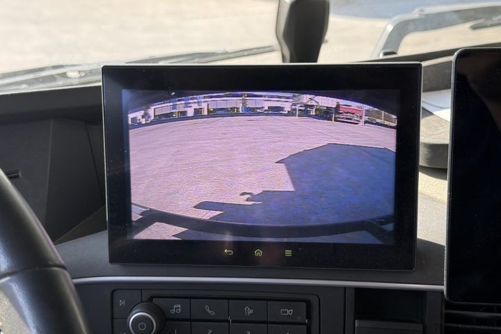 Standard SZM Volvo FH Electric 6x4 / Swiss-Vehicle