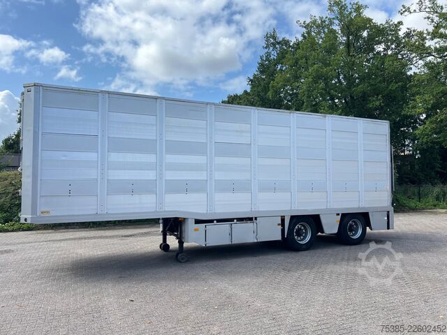 Transporte de gado Berdex TO 180 S Berdex Veewagen Livestock Weeglift