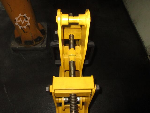 Grijper met zeskantcontour en handwiel Tiger Hebezeuge Kurtschildgen NL400KG Spindelgreifer ST-SU-040-600_6KT-06357