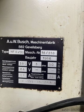 Volautomatische freesmachine Busch NF 8/32